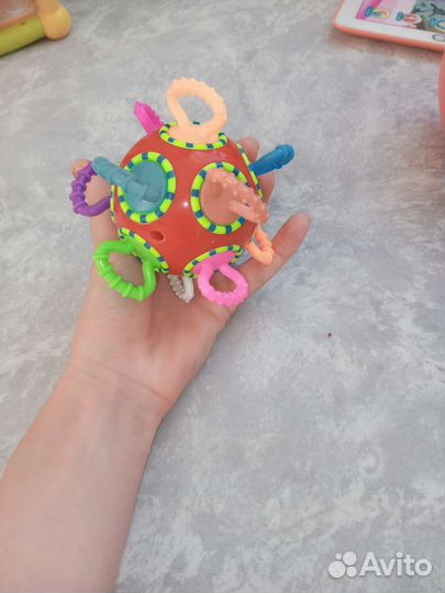 Развивающие игрушки для малышей