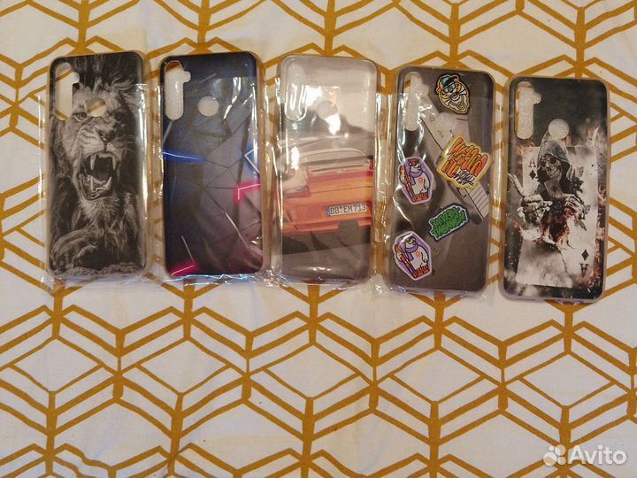 Чехлы для телефона реалми 5 рыночная цена 600-700