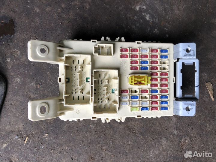 Блок предохранителей салона хундай солярис 1