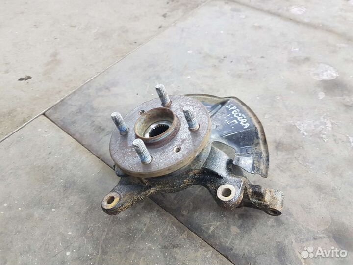 Кулак поворотный kia spectra