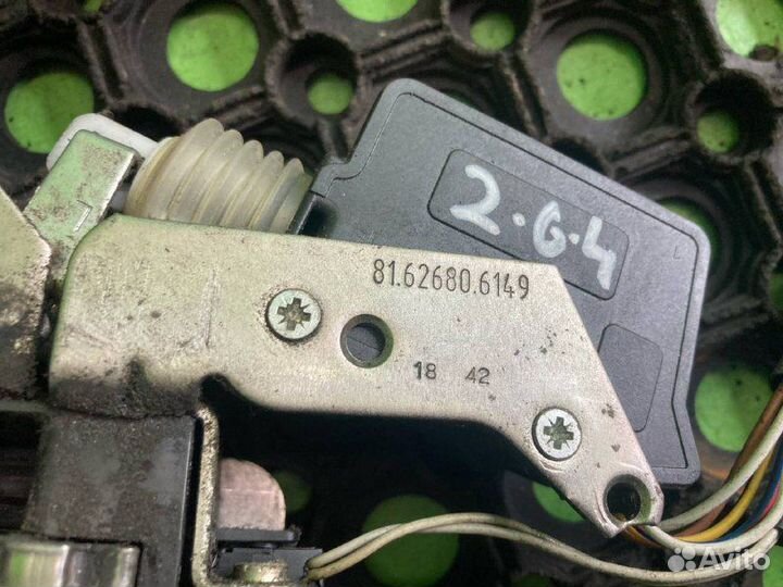 Замок двери левый MAN TGX