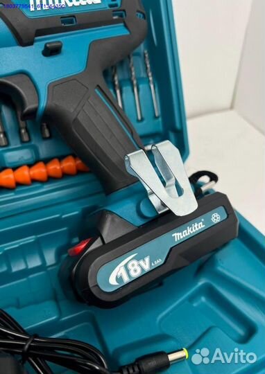 Шуруповерт Makita 18V аккумуляторный