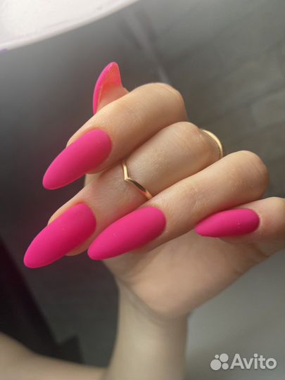 Маникюр,коррекция,педикюр