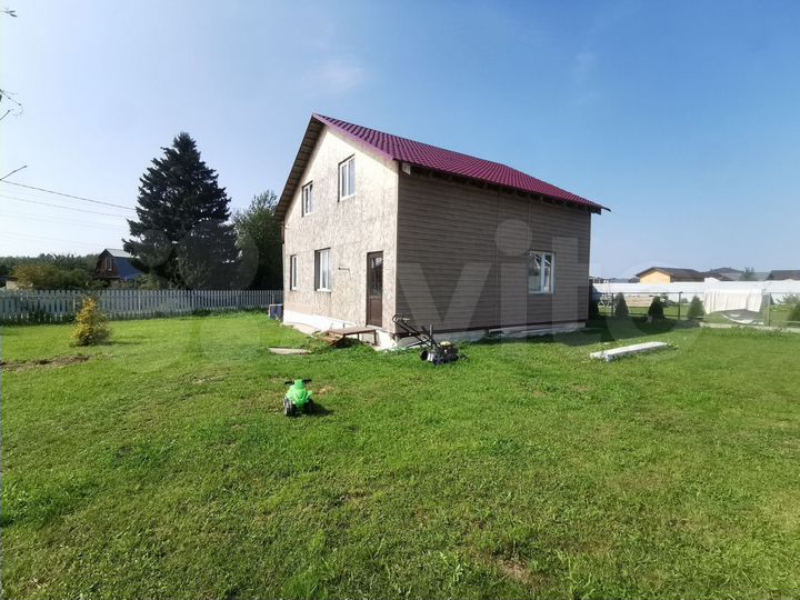 Дом 170 м² на участке 12 сот.