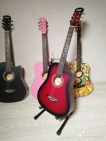Гитара с комплектом 4 в 1