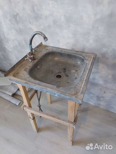 Мойка со смесителем для ремонта