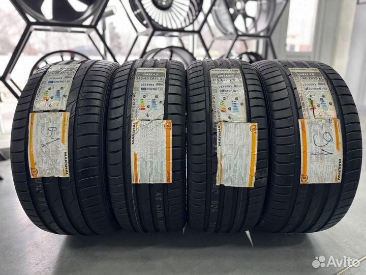 Marshal MU12 245/45 R19 и 275/40 R19 102Y