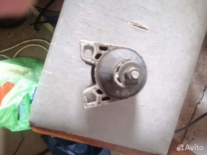 Опора правая форд фокус1 split port