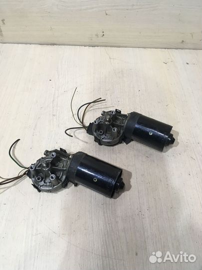 Моторчик стеклоочистителя BMW E46