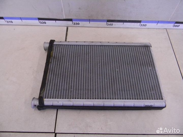 Радиатор отопителя 1-серия E87/E81 2004