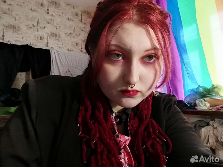 Стрижка и окрашивание волос