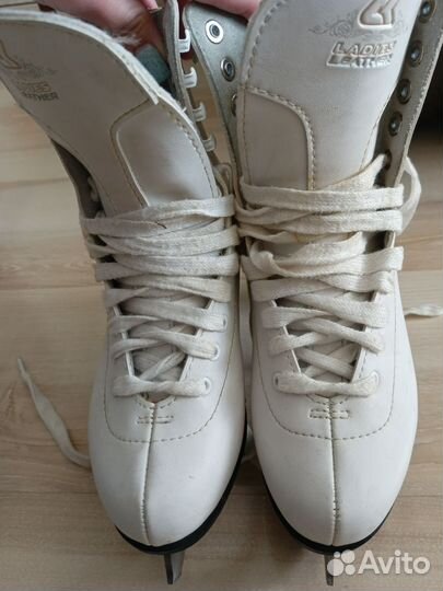 Коньки фигурные