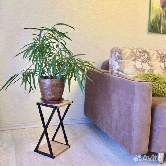 Подставка для цветов напольная