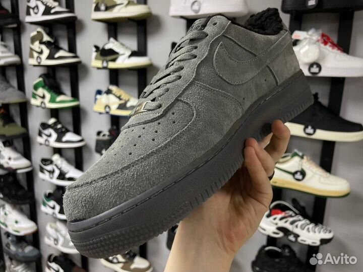 Кроссовки Nike Air Force 1 Low Grey Suede зима