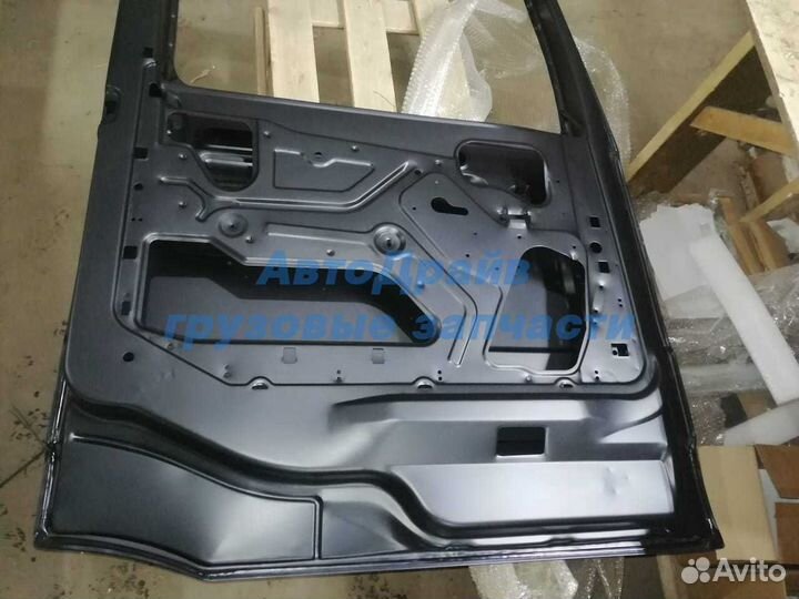 Дверь Мерседес Актрос левая 9417200805