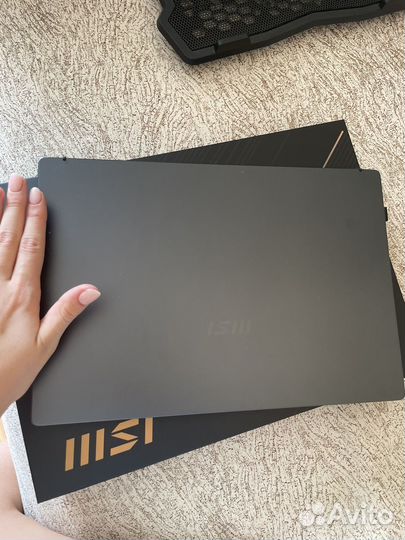 Ноутбук MSI Prestige 14 A12SC-246 RU