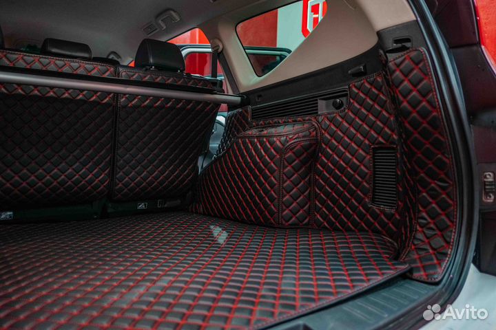 3D коврики в багажник Mitsubishi Pajero Sport 2020