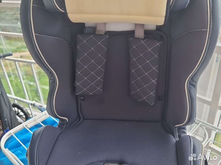 Автокресло happy baby isofix