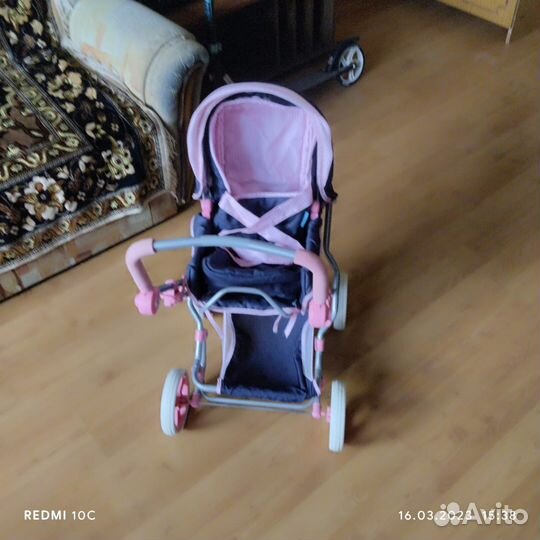 Коляска для кукол