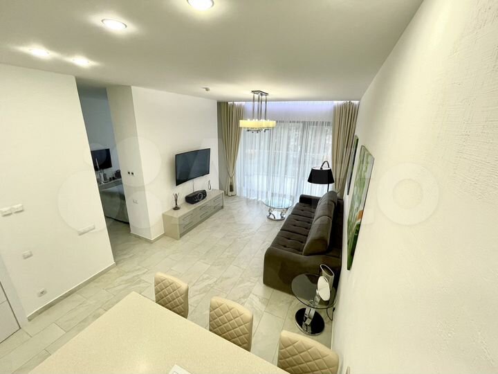 Апартаменты-студия, 90 м², 6/30 эт.