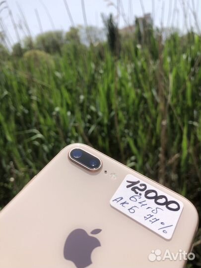 iPhone 8 Plus, 64 ГБ