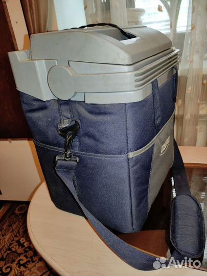 Автомобильный холодильник Ezetil ESC 21 12V