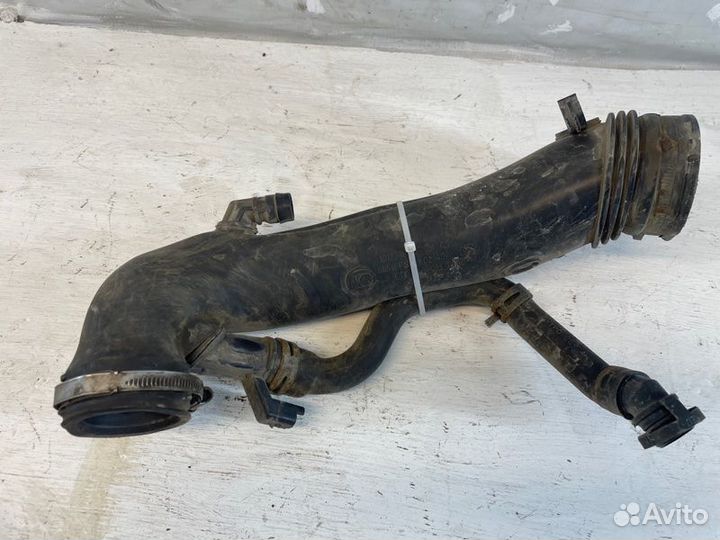 Патрубок Peugeot 3008