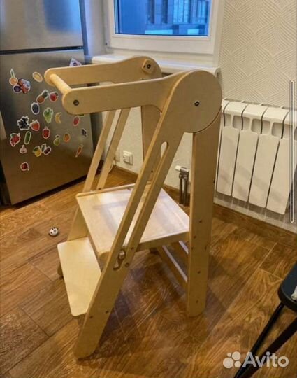 Башня маленького помощника Монтессори, стремянка