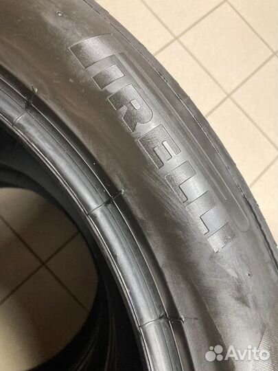 Pirelli P Zero 295/40 R21 111Y