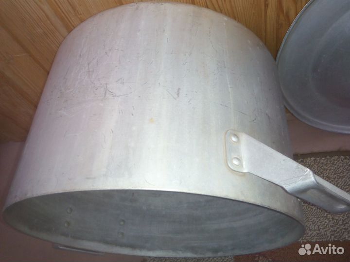 Бидон, кастрюли алюминиевые