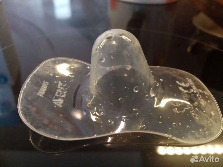 Силиконовые накладки на грудь Avent, Medela