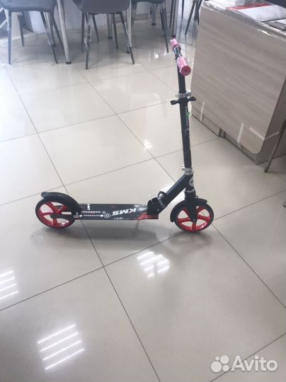 Самокат кмс