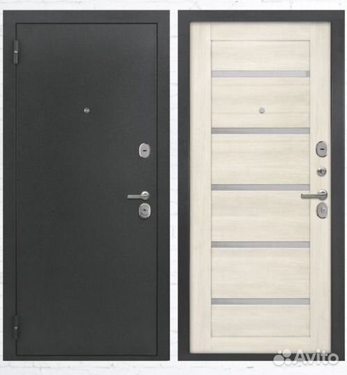 Дверь входная тёплая новая