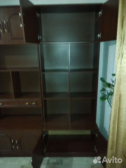 Модульная стенка бу