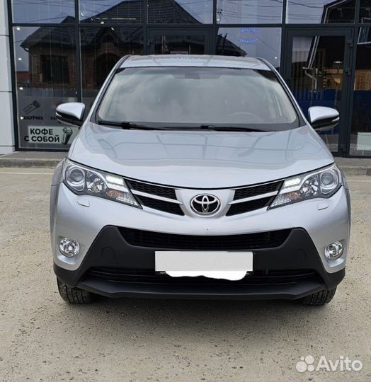 Toyota RAV4 2.0 CVT, 2015, 106 000 км