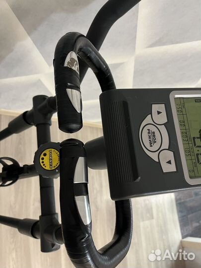 Эллиптический тренажер torneo