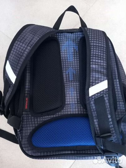 Рюкзак школьный