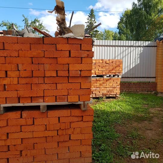 Продаю остатки кирпича