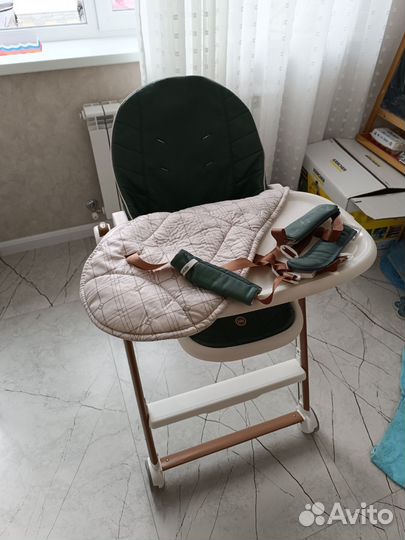 Стульчик для кормления Happy baby