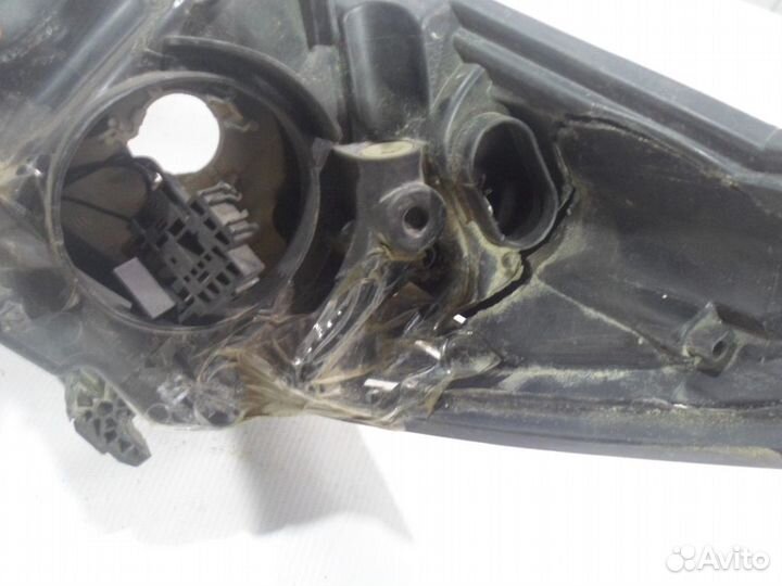 Фара правая ford focus 3