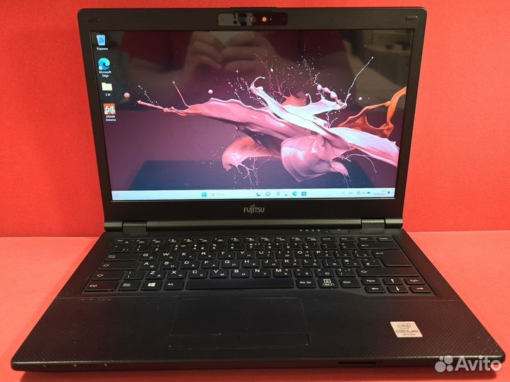 Ультрабук Fujitsu 14 i5-10310U 8-ядер 16Gb 256SSD