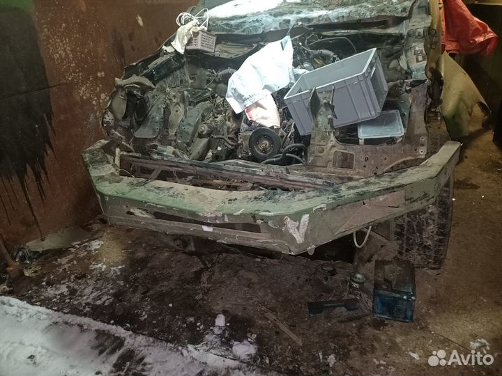 Toyota Hilux 2016 год