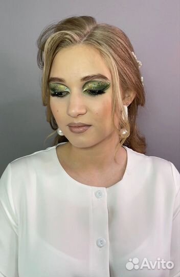 Макияж и прическа