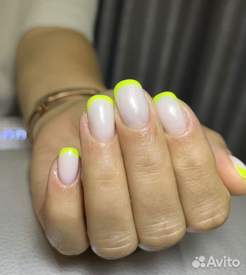Маникюр с покрытием