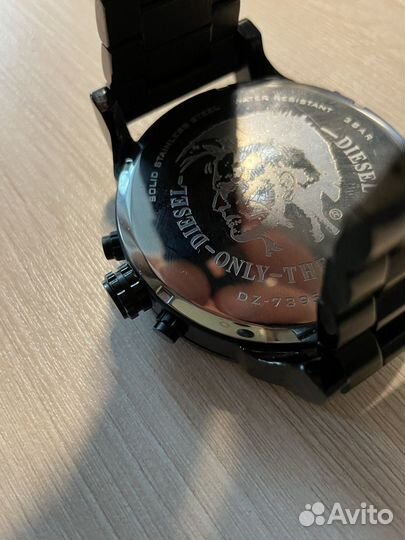 Часы diesel DZ7395