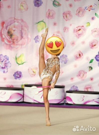 Купальник для художественной гимнастики