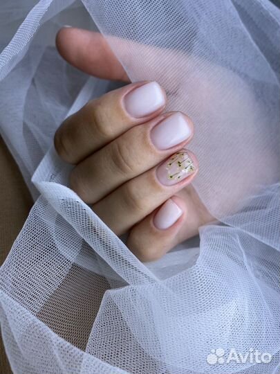 Маникюр с покрытием гель лак
