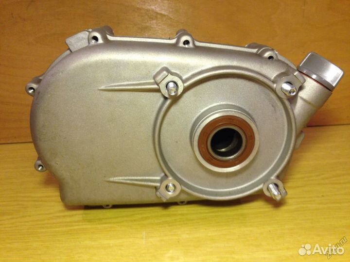 Редуктор с автоматическим сцеплением на вал 25 мм