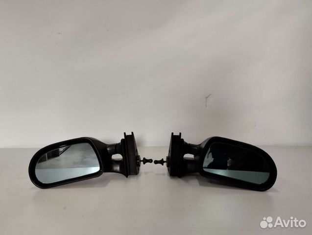 Зеркало боковое 