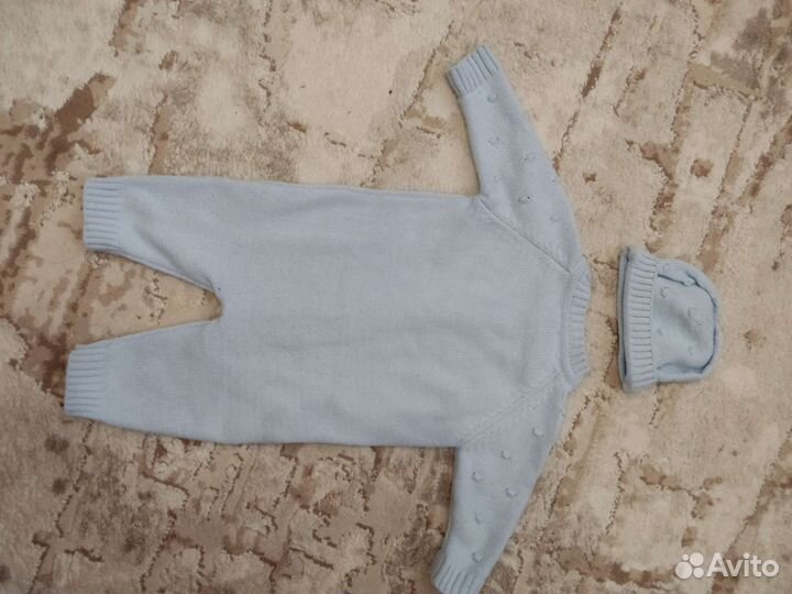 Комбинезон с шапочкой